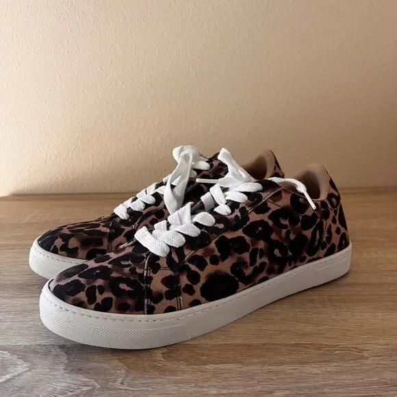 Steve Madden Leopard Print Canvas Sneakers with White Laces - Picture 4 of 7